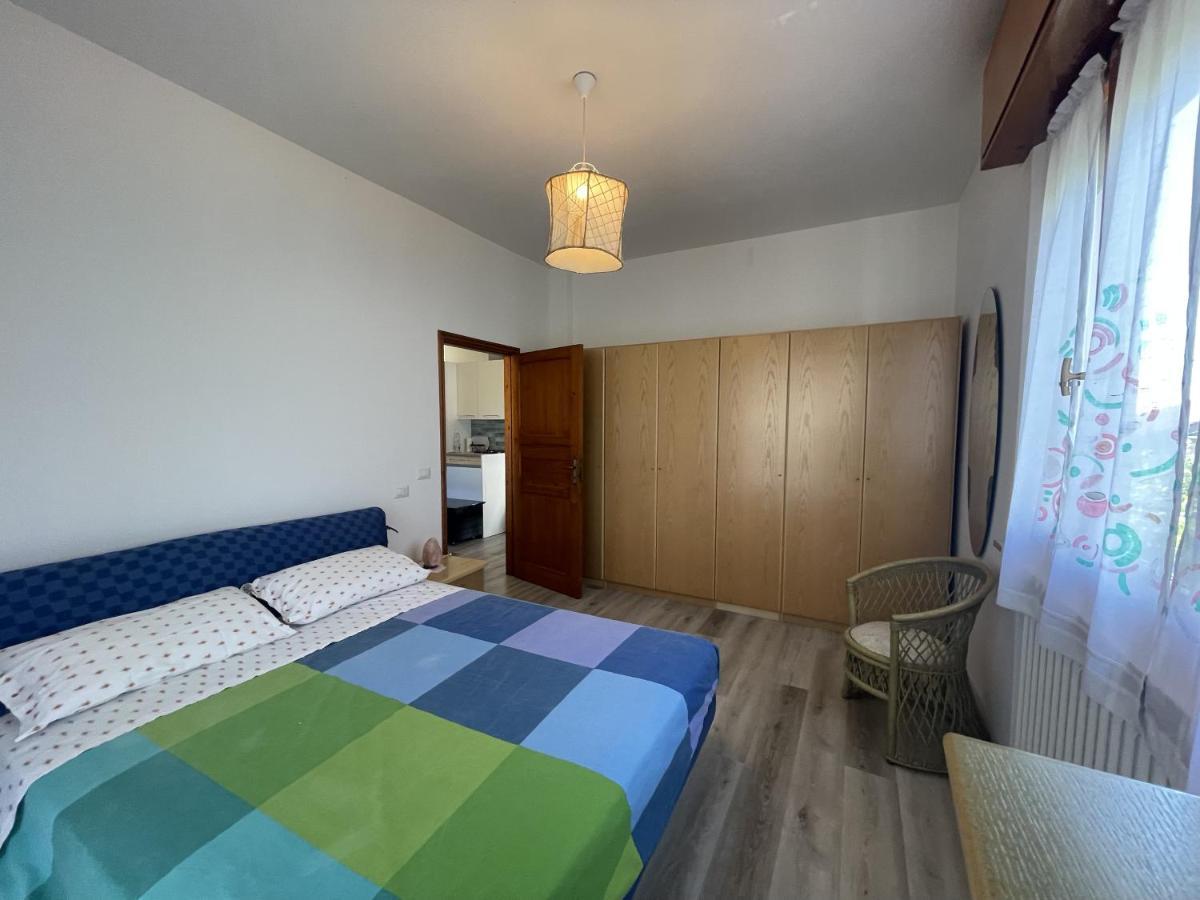 Oasi Di Relax Apartment Santa Maria di Scacciano Bagian luar foto